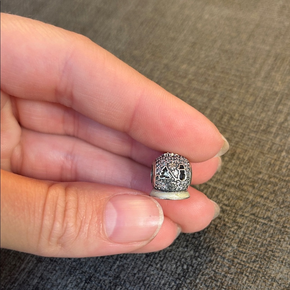 Pandora Sparkly Snowglobe Charm